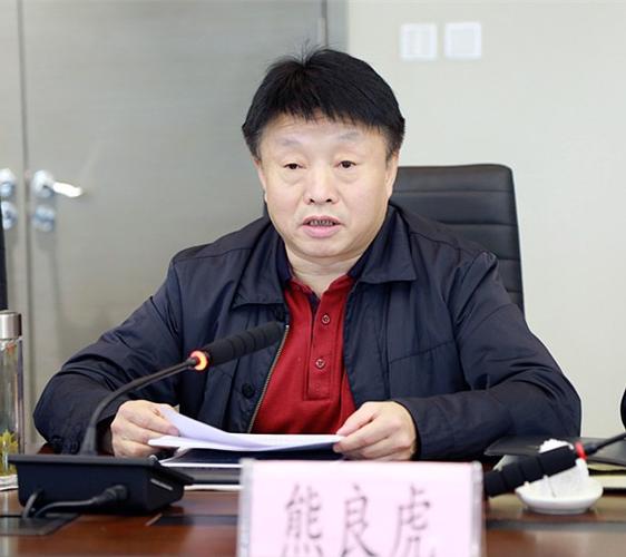 余姚建工集团董事长叫什么名字，余姚建工集团董事长叫什么名字来着