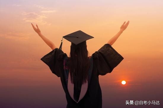 网站建设学什么专业好，网站建设学什么专业好就业