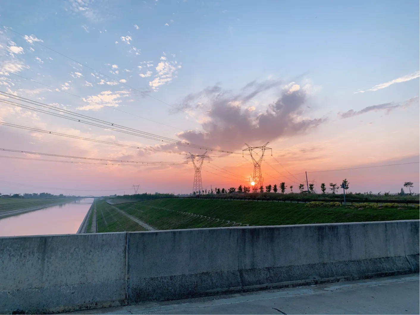 免费网站建设网站优化软件下载，免费网站建设网站优化软件下载安装