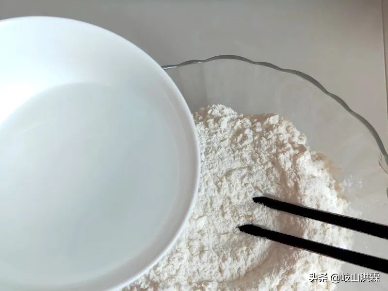 外卖员遇关门杀，外卖小哥开门杀
