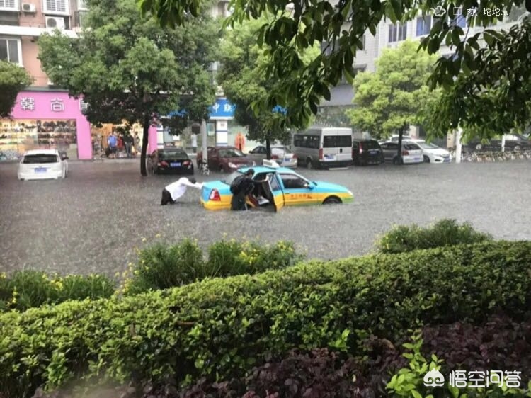 特大暴雨袭击湖北，特大暴雨突袭湖北