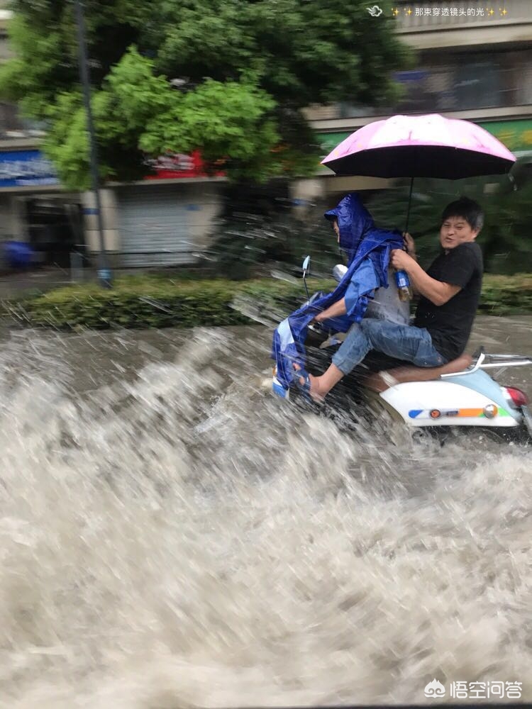 特大暴雨袭击湖北，特大暴雨突袭湖北
