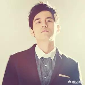 周杰伦2日涨粉千万，周杰伦2日涨粉千万是真的吗