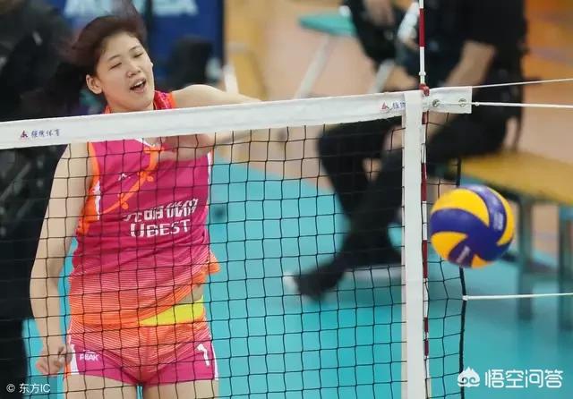 女排3比1胜加拿大，女排3-0加拿大