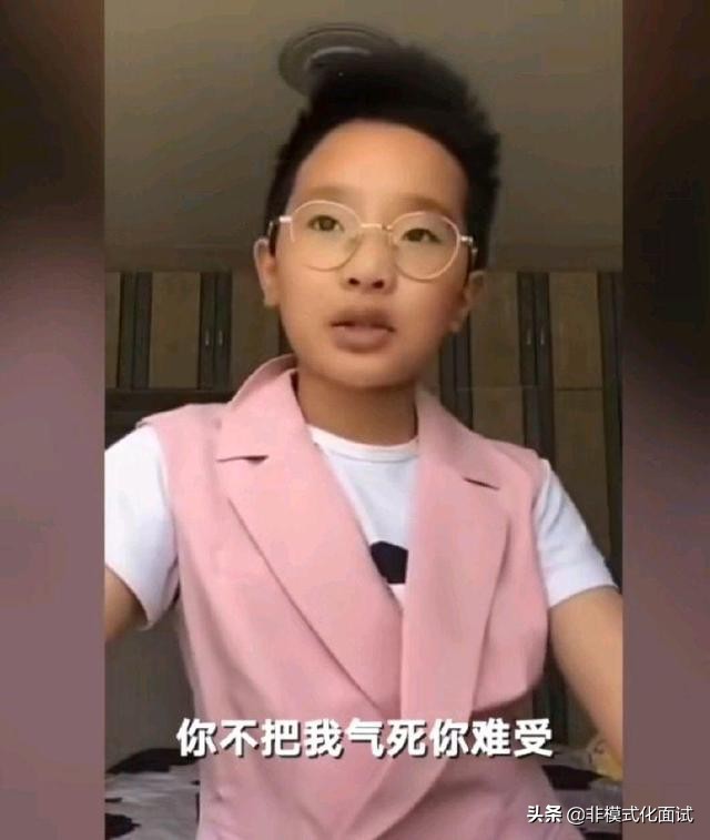 钟美美哭诉父亲家暴 ，钟美美哭诉父亲家暴视频