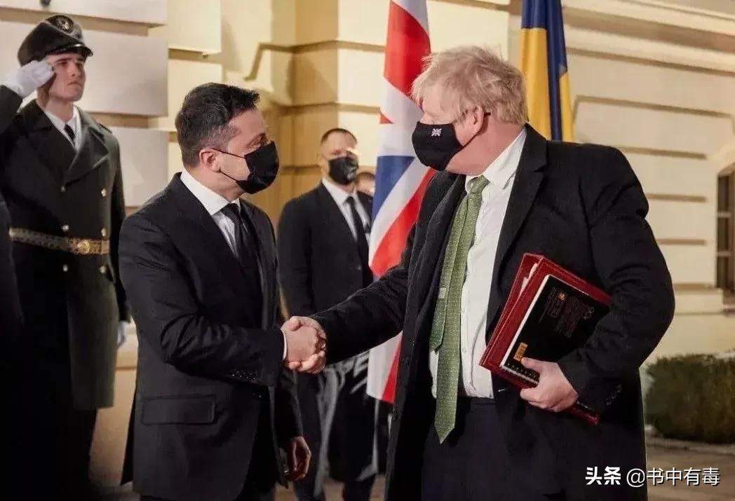 马克龙从美抢人成功，马克龙如何
