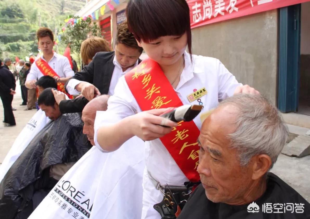 小伙一年减了220斤，小伙一年减了220斤正常吗