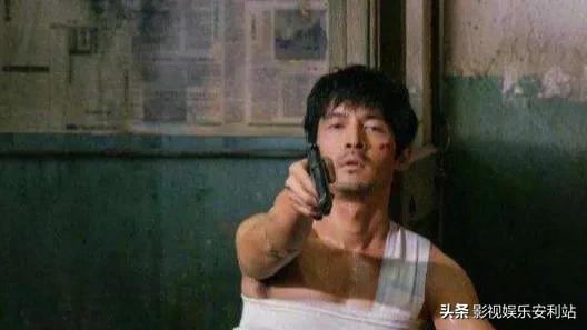 曝周冬雨刘昊然分手，周冬雨和刘昊然