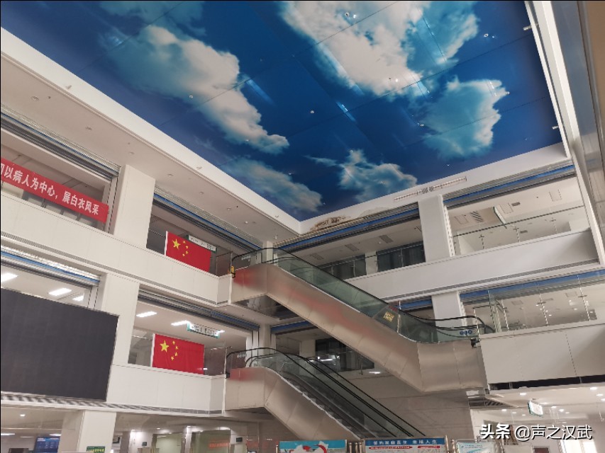 八月第一天，八月第一天朋友圈文案