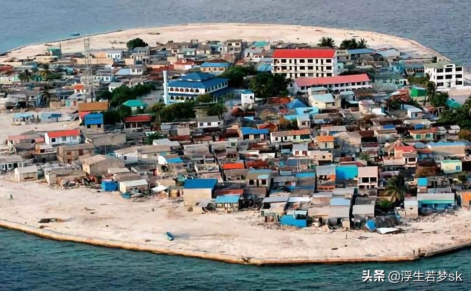 北极圈连续三周30℃，北极圈一周有多长