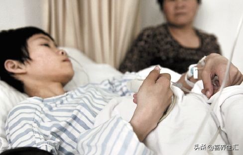 口臭查出胃癌前病变，口臭查出胃癌前病变严重吗