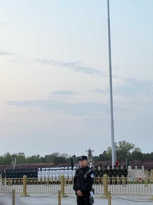 北京将挂23万面国旗，北京将挂23万面国旗红旗