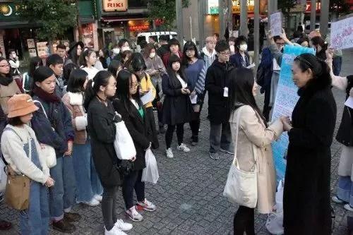 江歌妈妈胜诉获赔，江歌妈妈谈网友留言 听哭众人