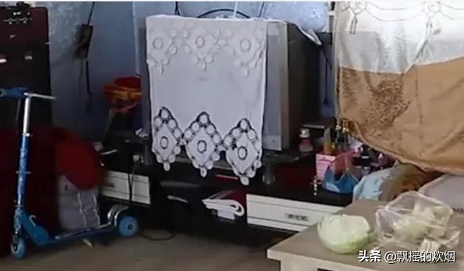 夫妇遇求助开门被杀，一对夫妇在家中遇害