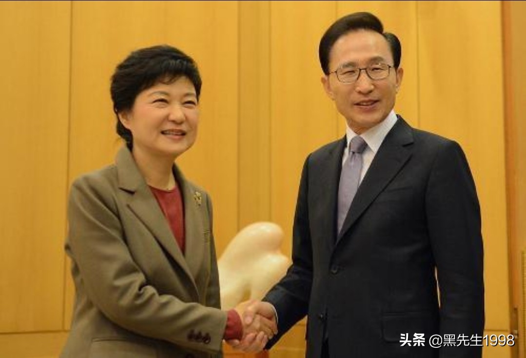 朴槿惠与李明博再会，朴槿惠与李明博再会是哪一集