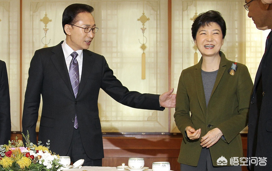 朴槿惠与李明博再会，朴槿惠与李明博再会是哪一集