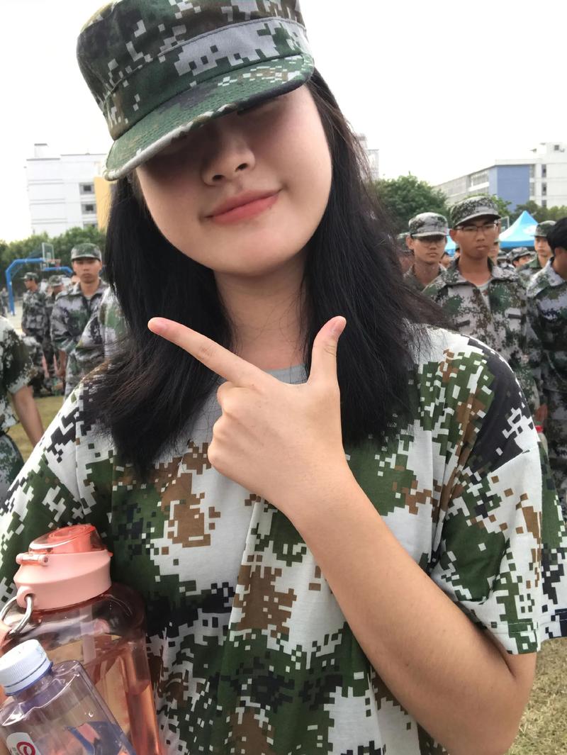 大一女生军训身亡，大一女生军训身亡怎么办