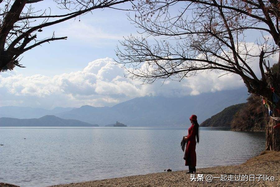 翻10吨垃圾找回10万，翻9吨垃圾找回金饰