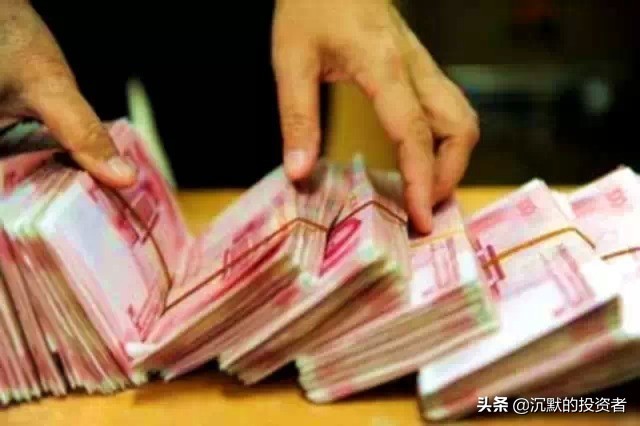 8个6手机号200万元，八个6手机号大概多少钱
