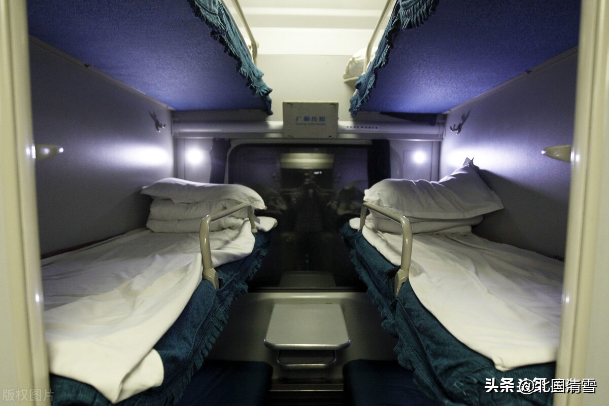 列车上铺跌落砸伤人，列车上铺跌落砸伤人怎么赔偿