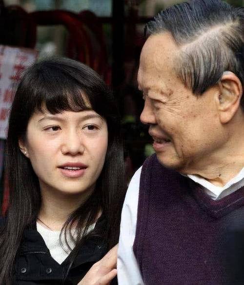 杨振宁留的8个字，杨振宁留的8个字是什么