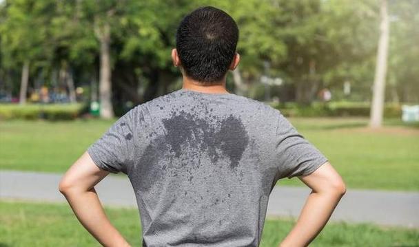 捂好4部位全身暖和，身体捂出汗好不好