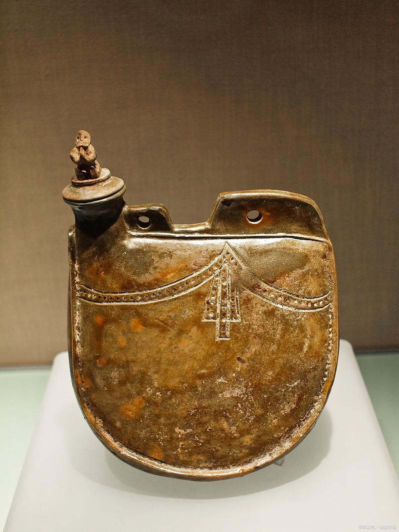 文物被刻大日本帝国，日本拿走的文物