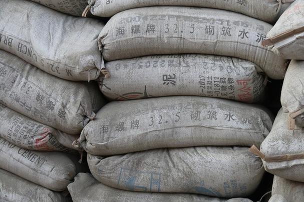 水泥寿命只有50年，水泥寿命只有50年 过期后房子会倒塌吗?