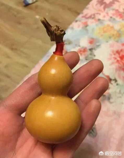 文玩葫芦突然摇起来,文玩葫芦突然摇起来怎么回事 文玩葫芦突然摇起来,文玩葫芦突然摇起来怎么回事