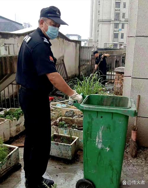 拒帮同事打扫被辞，拒绝给公司打扫卫生被开除