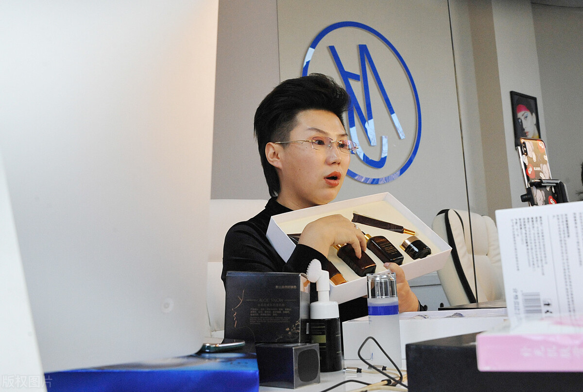 逃税网红直播被取消,逃税网红直播被取消了吗 逃税网红直播被取消,逃税网红直播被取消了吗