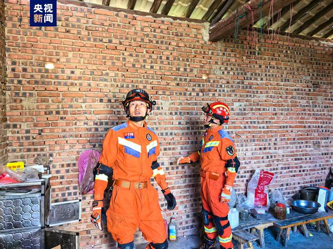 云南突发3.9级地震，云南突发3.9级地震视频