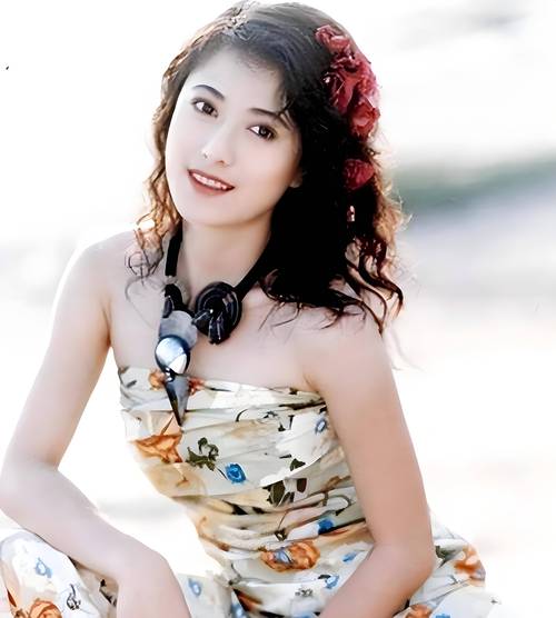 女星前夫被判无期，女星前夫被判无期刑