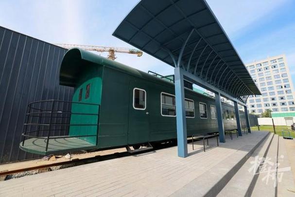 60岁勇闯短剧赛道，