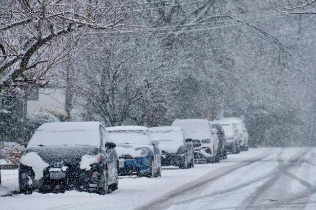 美冬季风暴造成30死，冬季风暴持续 美33人死亡多地断电多日