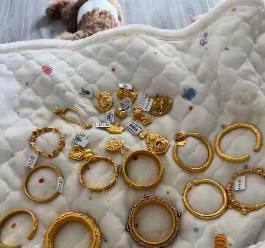 400每克卖18斤黄金，400块一克黄金