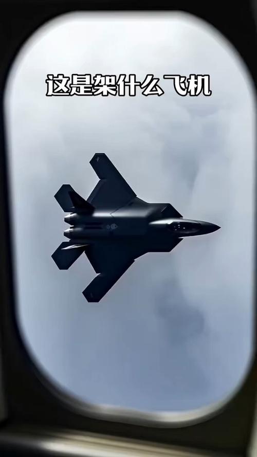 歼10飞训大片上新，歼10训练视频